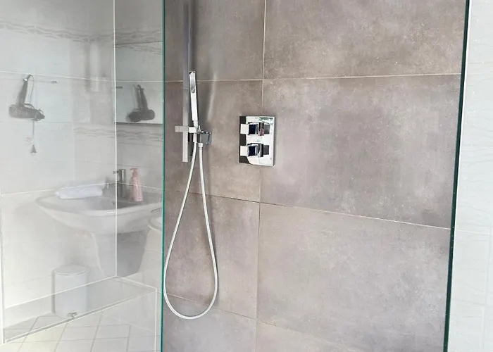 ガストハウス ウォルシュハイド ゲストハウス